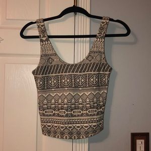 Hollister Grey patterned crop top